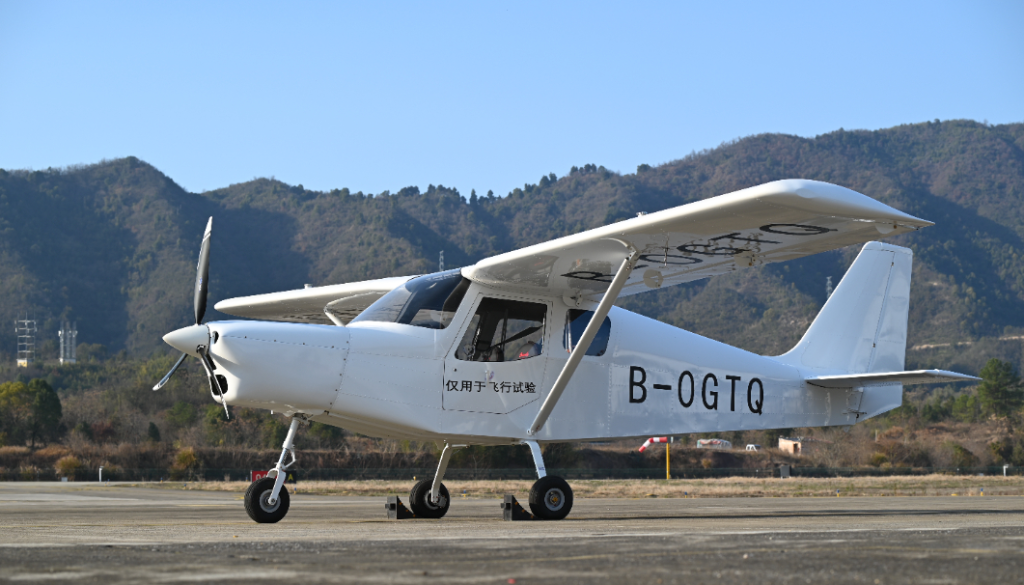 圖為AG60E電動飛機(jī)。（航空工業(yè)集團(tuán)供圖）